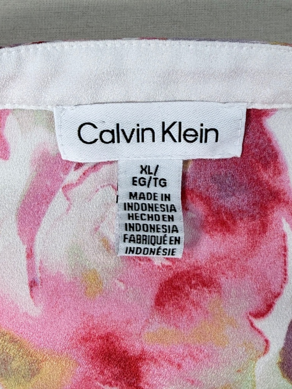 Calvin Klein Floral Roll Tab Sleeve Button Down Blouse Size XL - Picture 4 of 6